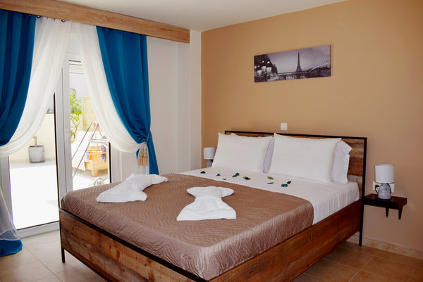 Luxury,functional and spacious apartment which offers modern furnishings and a r  ROUMPINI APT, 600m from crystal clear sandy beach Entire rental unit vacation rental 26935619