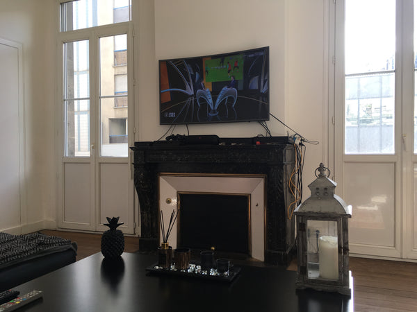 Appartement de 65m2 Avec de hauts plafonds Bordeaux, France Appartement de 65m2 au centre de bordeaux Entire rental unit vacation rental 22042823