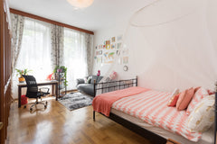 This large, modern city apartment is located in a beautiful old building and has Vienna, Austria Spacious, modern flat, 10 mins from central Vienna Entire rental unit vacation rental 19172910