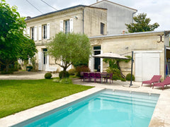 Maison de campagne à la ville, vous trouverez tout le confort. Située dans un qu Bordeaux, France Maison de Campagne à la ville Entire villa vacation rental 34793903