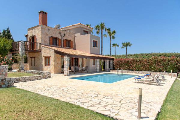 Villa with private pool near Chania, Crete. Villa Rodia has 2 bedrooms and can a London, United Kingdom Villa Rodia Entire villa vacation rental 553256331641396165