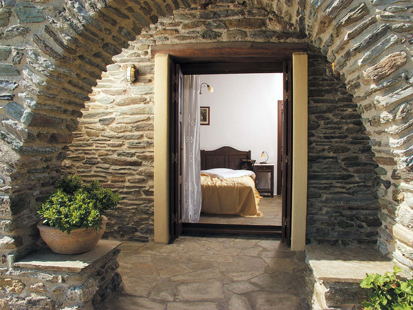 Relax and enjoy the sunset, the rest has been  taken care of… It’s a pure paradi Andros, Greece ANDROS VILLA - JOANNA Cycladic home vacation rental 6098343