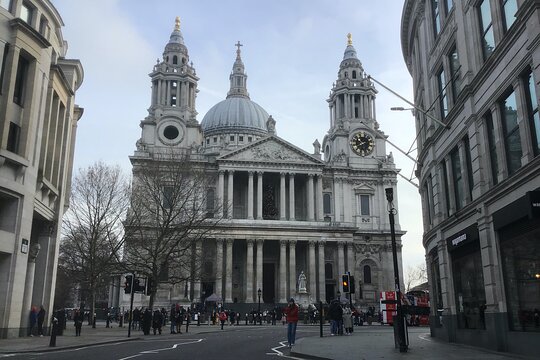 City of London Walking Tour  Private Tours and Travel Guide Europe London CITY London Destination Tour