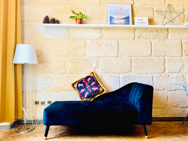 Adorable Studio Duplex avec mezzanine dans le centre de Bordeaux sur le Quai Sai Bordeaux, France Studio Duplex mezzanine BDX centre Entire condo vacation rental 37457510