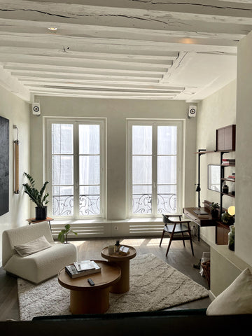 Studio of 50 m2 of an architect in the city centre in front of the church Saint  Paris, France Architect's apartment of 50m2 in hyper-centre Entire rental unit vacation rental 25220379