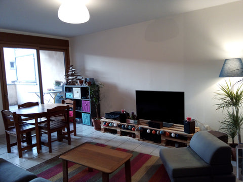 Nous vous accueillons avec plaisir dans notre appartement situé au cœur du quart Lyon, France Appartement accueillant au centre de  Croix-Rousse Entire rental unit vacation rental 17343798