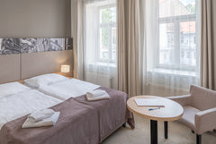 Jednolůžkový pokoj Comfort	Your room charge will be paid prior to your arrival.   Three Crowns Hotel, Single Room Comfort Room in boutique hotel vacation rental 43239141