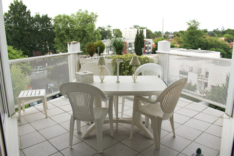 appartement de 47 m2 avec grande terrasse proche du golf bordelais, a 10 min de  Bordeaux, France appartement résidence de standing Entire rental unit vacation rental 6638942