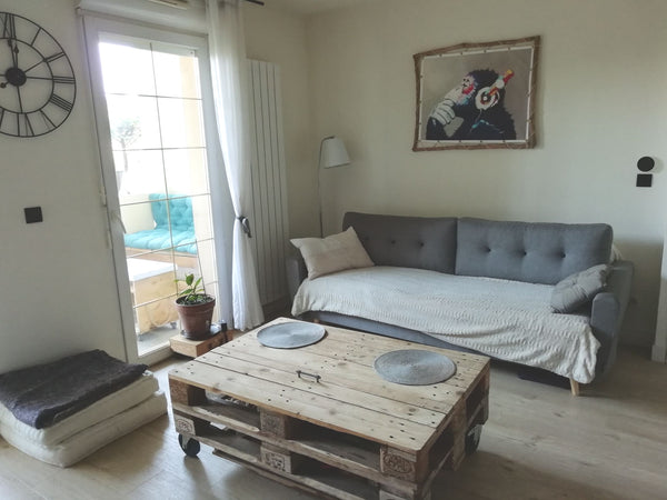 Ce grand T2 de 43m2 est idéalement situé sur la rive gauche de la métropole bord Bordeaux, France Joli T2 eysines proche Bordeaux et rocade Entire condo vacation rental 36682508