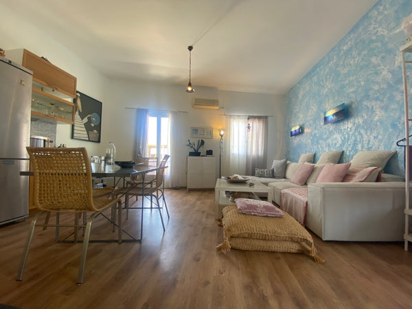 this house is abt 55sq mtrs, located less than 50 mtrs from avlomonas beach, has Athens, Greece sandy beach house Cycladic home vacation rental 37730972