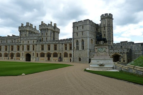 Layover Royal Windsor Private Tour from London Heathrow Airport Private Tours and Travel Guide Europe London CITY London Destination Tour Europe London CITY London