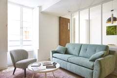 On the 1st floor of a stone building, the Maintenon apartment is renovated in a  Bordeaux, France BDX- MAINTENON Entire rental unit vacation rental 628016511943461188