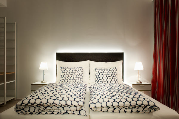 Wir vermieten geräumige Zimmer mit eigenem WC und eigener Dusche, modern und kom Vienna, Austria Zimmer am Wienfluss (a), im Herzen von Wien Private room in rental unit vacation rental 22122425