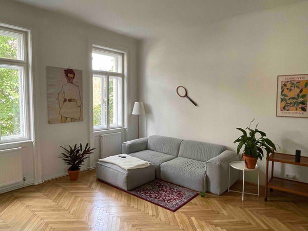 This flat offers you everything you need.<br /><br />Located within the dynamic  Vienna, Austria Lovely 70m2 Flat Entire rental unit vacation rental 51441782