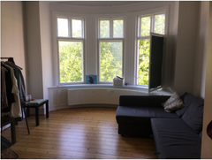 Hi everyone :)<br />I'm sub renting my beautiful room by the lakes in the centre Madrid, Spain Copenhagen City Centre - Private Room Private room in tiny home vacation rental 27073945