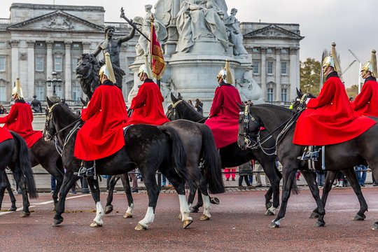 Unique Royal London Tour (Private)  Private Tours and Travel Guide Europe London CITY London Destination Tour