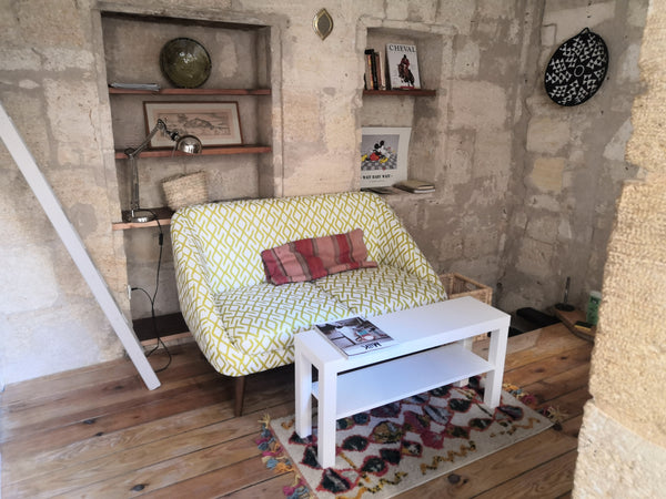 en plein cœur du quartier Saint Paul à quelques pas de la grosse cloche <br />Da Bordeaux, France ⭐⭐⭐ Studio vue sur  les toits déco chinée Entire rental unit vacation rental 42631463