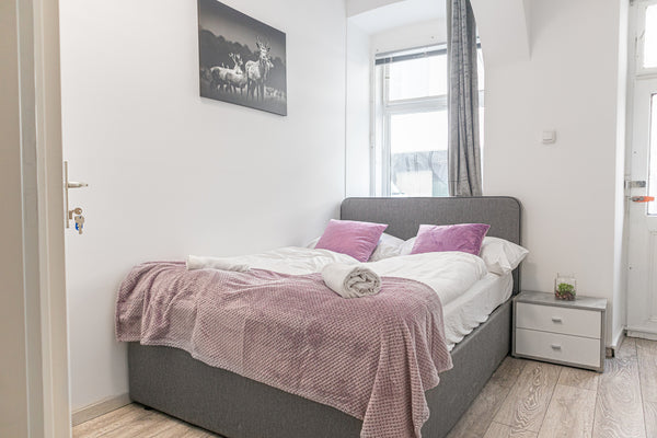 Only 650 meters from Vienna’s busiest main train station “Wien Hauptbahnhof” and  Cozy Room @ Hauptbahnhof - Well Situated & Central Entire rental unit vacation rental 689630530274181758