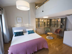 Quatre chambres d'hôtes, au calme dans le centre ville. Ambiance cosy et confort Bordeaux, France Hippolyte Monplaisir Private room in guesthouse vacation rental 665796587028140799