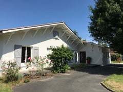 Villa idéale pour Bordeaux Océan & Wine Tour, spacieuse, pour un séjour relaxant Martignas-sur-Jalle, France Villa, jardin, piscine- Bordeaux-Bassin d'Arcachon Entire villa vacation rental 39581038