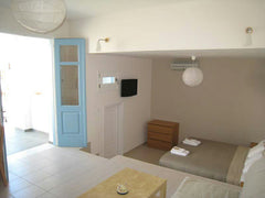 One bedroom studio located in a very quiet and calm place with wonderful and rel Greece Tsitsikas studio Entire rental unit vacation rental 13949643