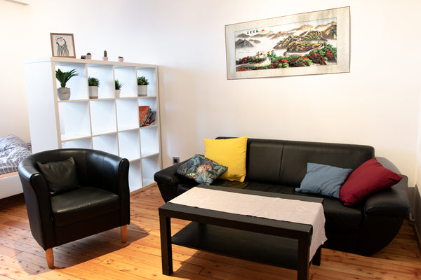 This spacious appartment perfectly fits 4 people, with two seperat bedrooms and  Vienna, Austria Modern, cosy apparment with natural wood elements Entire rental unit vacation rental 41591619