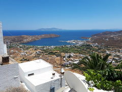 Το σπίτι ανακαινίσθηκε πλήρως πέρσι και είναι παραδοσιακά κυκλαδίτικα διακοσμημέ Livadi, Greece Κυκλαδίτικο σπίτι (Ελλάδα) σε Serifos Cycladic home vacation rental 26843363