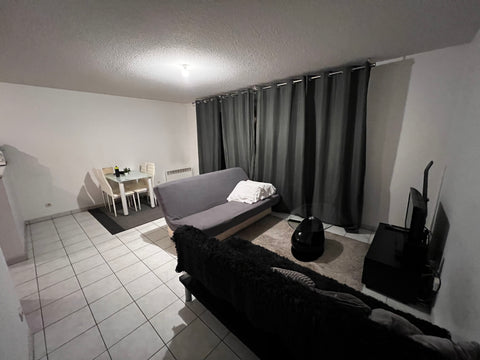 Profitez d'un logement élégant et central.<br />L’appartement est situé à 5 minu Bordeaux, France Bordeaux T2 a 5 min de la gare bordeaux saint jean Entire rental unit vacation rental 50862928