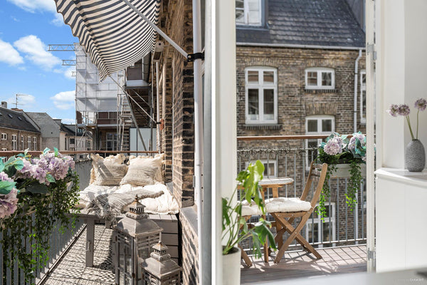 Enjoy a stylish stay at this centrally-located place. The apartment is close to  Copenhagen, Denmark Sunny and stylish apartment in the city center Entire condo vacation rental 634501863508105715