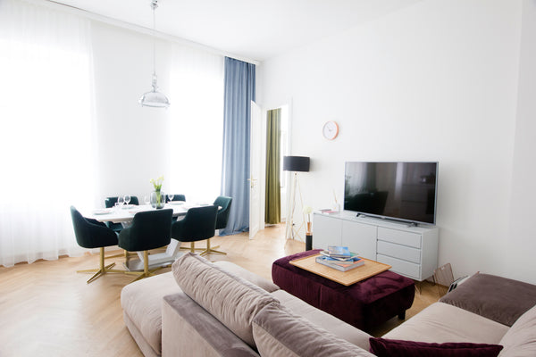 Luxurious apartment  next to the Vienna State Opera  and  the famous 