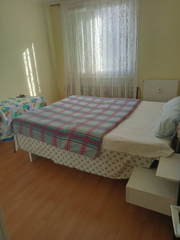 Te vei distra de minune în această cazare confortabilă.  Apartament o camera privata pentru lucrători elevi Private room in condo vacation rental 739741842898062258