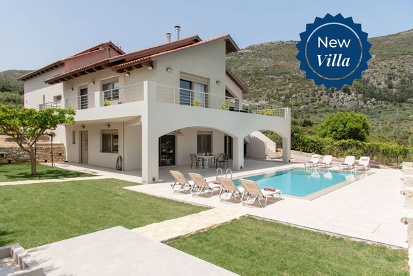 Villa with private pool just a few hundred meters from the town of Archanes, Cre London, United Kingdom Villa Belena Entire villa vacation rental 567253620890300727