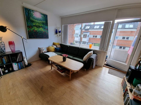 Located in a diverse and contural part of Copenhagen (CPH) at Nørrebro close to  Copenhagen, Denmark Cozy 1 bedroom apartment in Copenhagen Nørrebro Entire rental unit vacation rental 679391103819597350