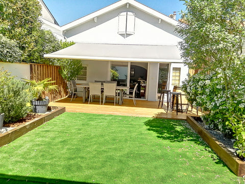 Townhouse 100 m2 of a floor type Bordeaux shop, located in the quiet area of Cau Bordeaux, France MAISON CONVIVIALE 3 CHAMBRES BELLE TERRASSE SUD Entire townhouse vacation rental 48951977