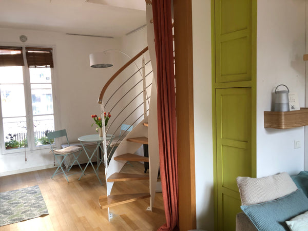 Petit appartement lumineux et atypique de 45m2 à Paris - 14 ème - prés de Montpa  Petit appartement lumineux et atypique à Paris 14. Entire rental unit vacation rental 25272782