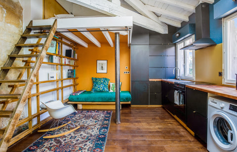 Located at the heart of Bordeaux, this superbe and atypical studio with terrace  Paris, France Beautiful and atypical studio 300m to Bordeaux Entire rental unit vacation rental 595442890973299504