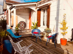 Notre jolie maison est très caractéristique. C'est une maison située dans une ru Bordeaux, France Le charme cozy à seulement 10mn de l’hypercentre Entire home vacation rental 53937804