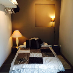 En plein centre de Bordeaux (600m place Gambetta).Dépendance (Chambre + douche e Bordeaux, France Chambre privée avec jardin Private room in home vacation rental 2231377