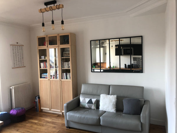 Hi, I am renting this nice, 43 square-meter flat in the lively area of Bellevill Paris, France Nice flat in Belleville, Paris Entire rental unit vacation rental 25460110