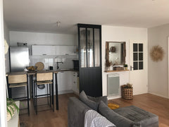 Venez découvrir ce charmant T2 situé à 10 minutes de Bordeaux, vous avez le tram Bègles, France T2 cosy Bègles, 5 min. tram, 10 min. Bordeaux Entire rental unit vacation rental 44691154