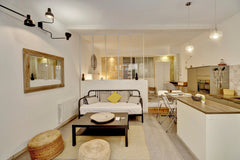 Located on the ground floor of an historic building from the 18th century, this  Bordeaux, France L'Atelier d'Auguste | with a Patio in Downtown Entire rental unit vacation rental 43503882