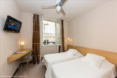 Gambetta Hotel is located in the center of Bordeaux, few minutes away from Gambe Bordeaux, France Lovely twin room with city view Room in boutique hotel vacation rental 35254789