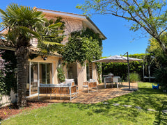 En louant notre maison vous louez notre maison, pas une résidence secondaire vid Saint-Médard-en-Jalles, France La maison des Bibis entre Bordeaux, Océan et Médoc Entire home vacation rental 44627351