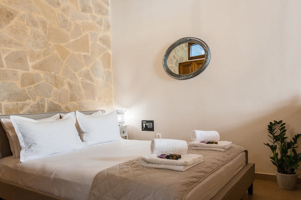 Pleiades - Electra is a distinctive aesthetic apartment on the ground floor of a Chania, Greece Pleiades - Electra (old town) Entire rental unit vacation rental 19779997