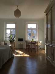 Die Wohnung liegt im 3. Stock mit Lift und bietet einen schönen Blick über die D Vienna, Austria "its beautiful here"... in vienna Entire rental unit vacation rental 1545867