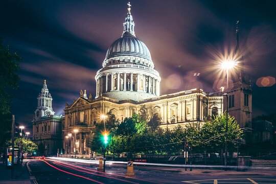 London City Walking Tour with St Pauls Cathedral  Private Tours and Travel Guide Europe London CITY London Destination Tour