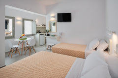 The  Studio of Olive Tree Suites is a comfortable one-space accommodation propos Greece Studio - Olive Tree Suites Room in aparthotel vacation rental 32396303