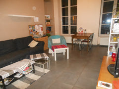 Bonjour,<br />Nous vous proposons une petite chambre au sein d'une colocation. L Lyon, France Chambre près de la place des Terreaux Private room in rental unit vacation rental 16254715