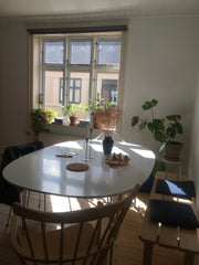 Meget lys og stor 2 værelses lejlighed på hippe Nørrebro. Centralt placeret 2 mi Copenhagen, Denmark Skøn og charmerende lejlighed med tagterrasse Entire condo vacation rental 628730669255345605