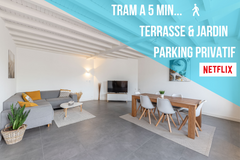 Pour vos séjours professionnels ou privés, venez profiter de cette magnifique Vi Cenon, France La Villa La Bastidienne MindUrGuest Entire townhouse vacation rental 39955269